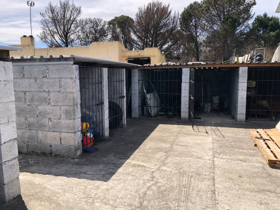 Commercial Property for Sale in Pearly Beach Western Cape